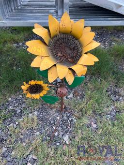 Sunflower lawn art