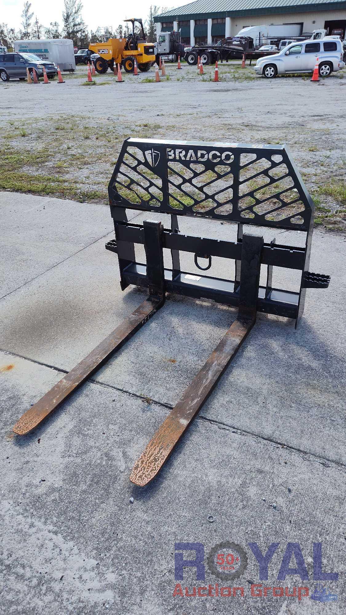 Bradco 48 inch Skid Steer Pallet Forks