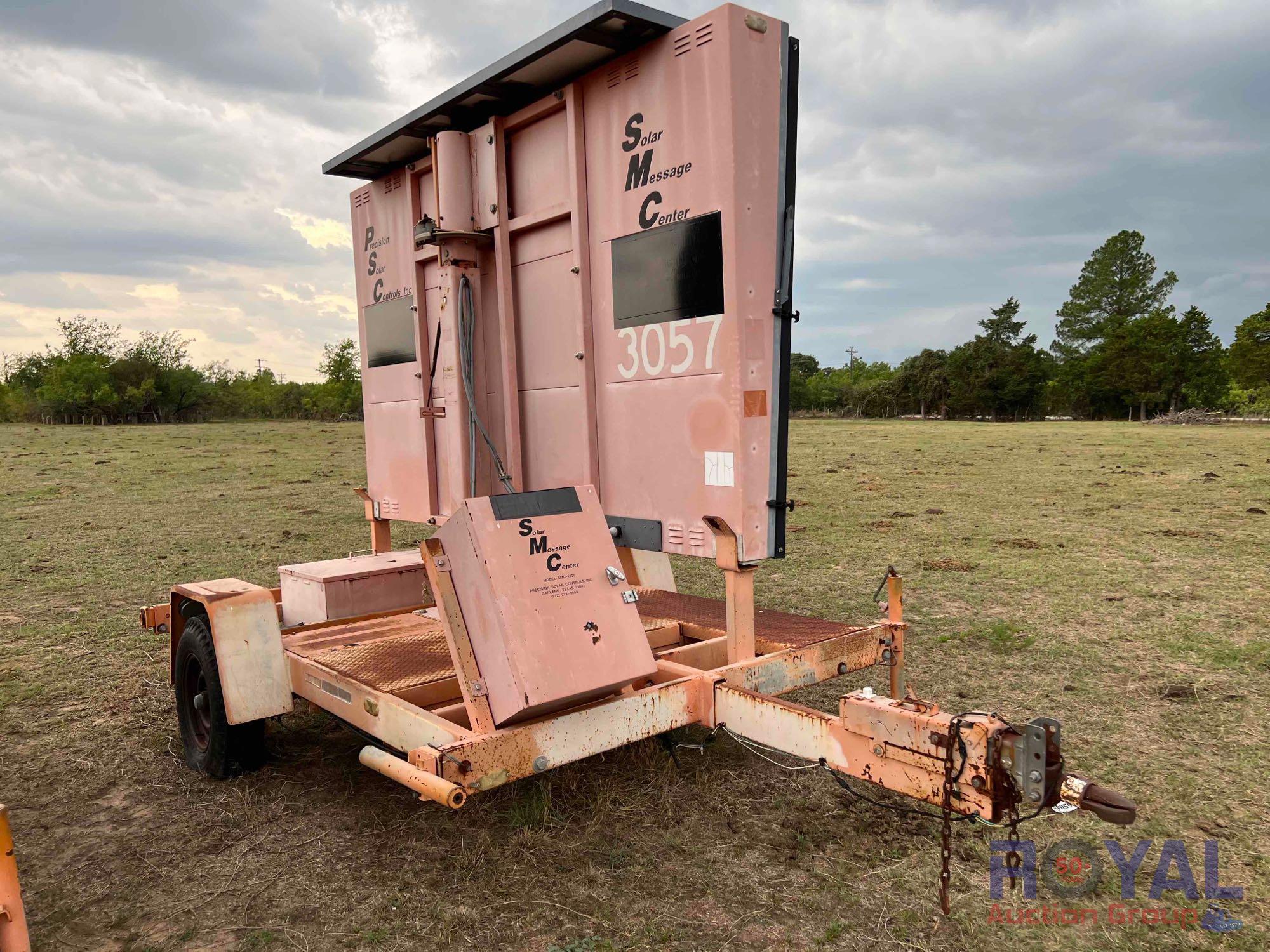 2001 SMC-1000 Trailer Mounted Solar Message Board