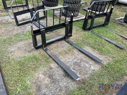 2022 48 Inch Tomahawk Pallet Fork Attachment