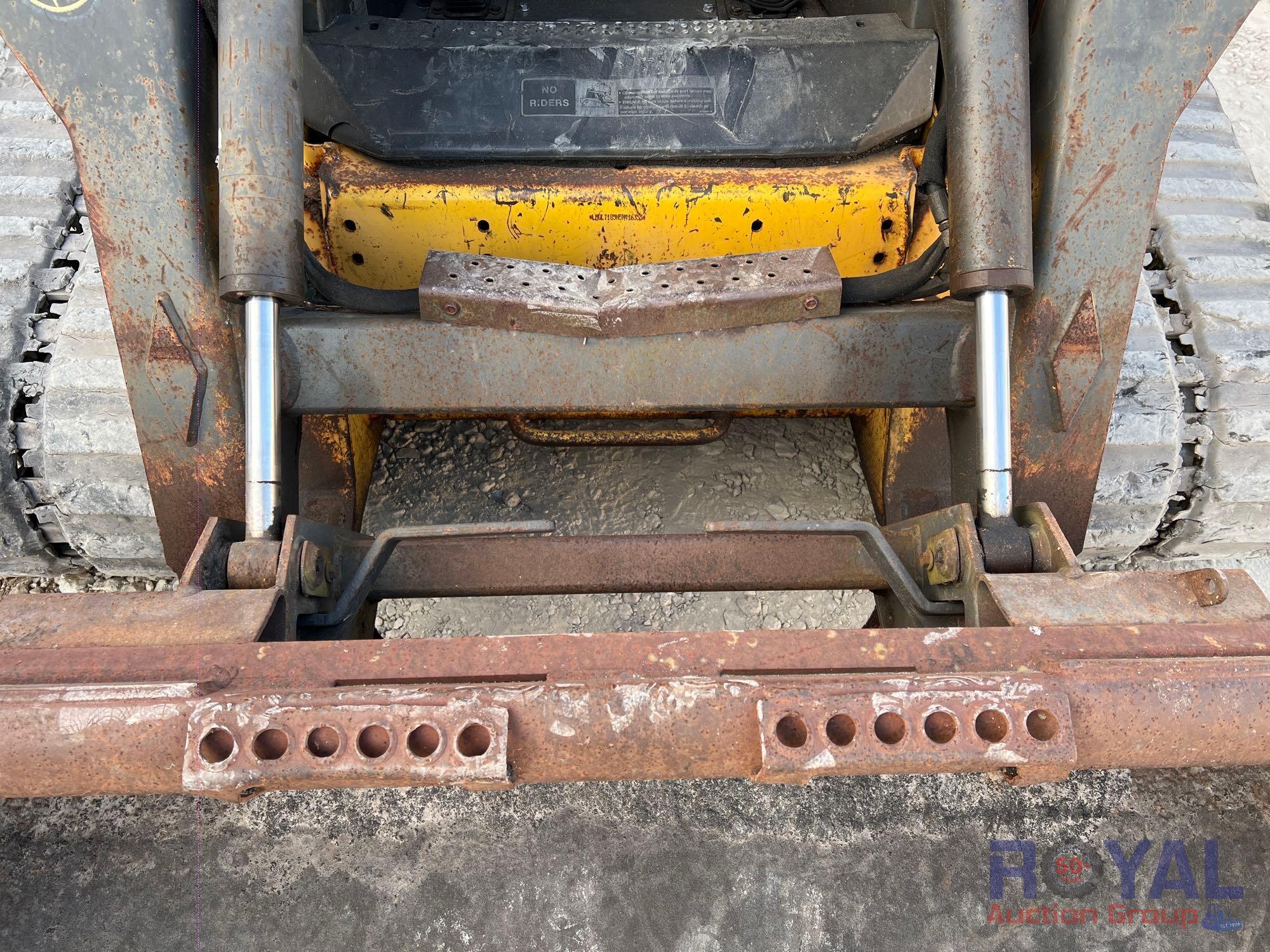 2005 New Holland LT185B Compact Track Loader Skid Steer