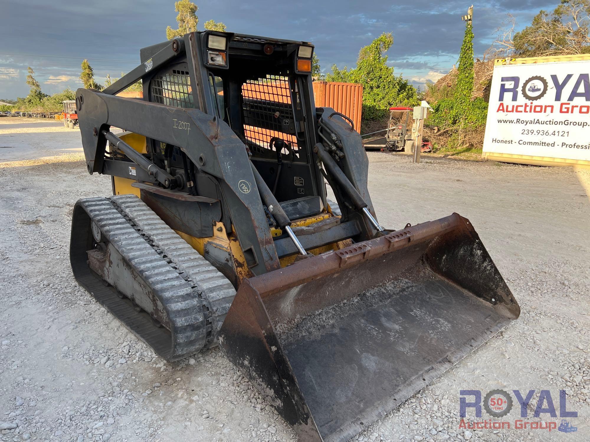 2005 New Holland LT185B Compact Track Loader Skid Steer