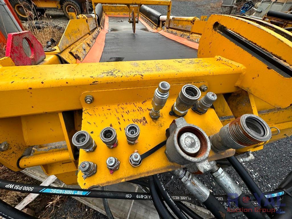 2014 Gomaco PS2600 Concrete Placer Spreader