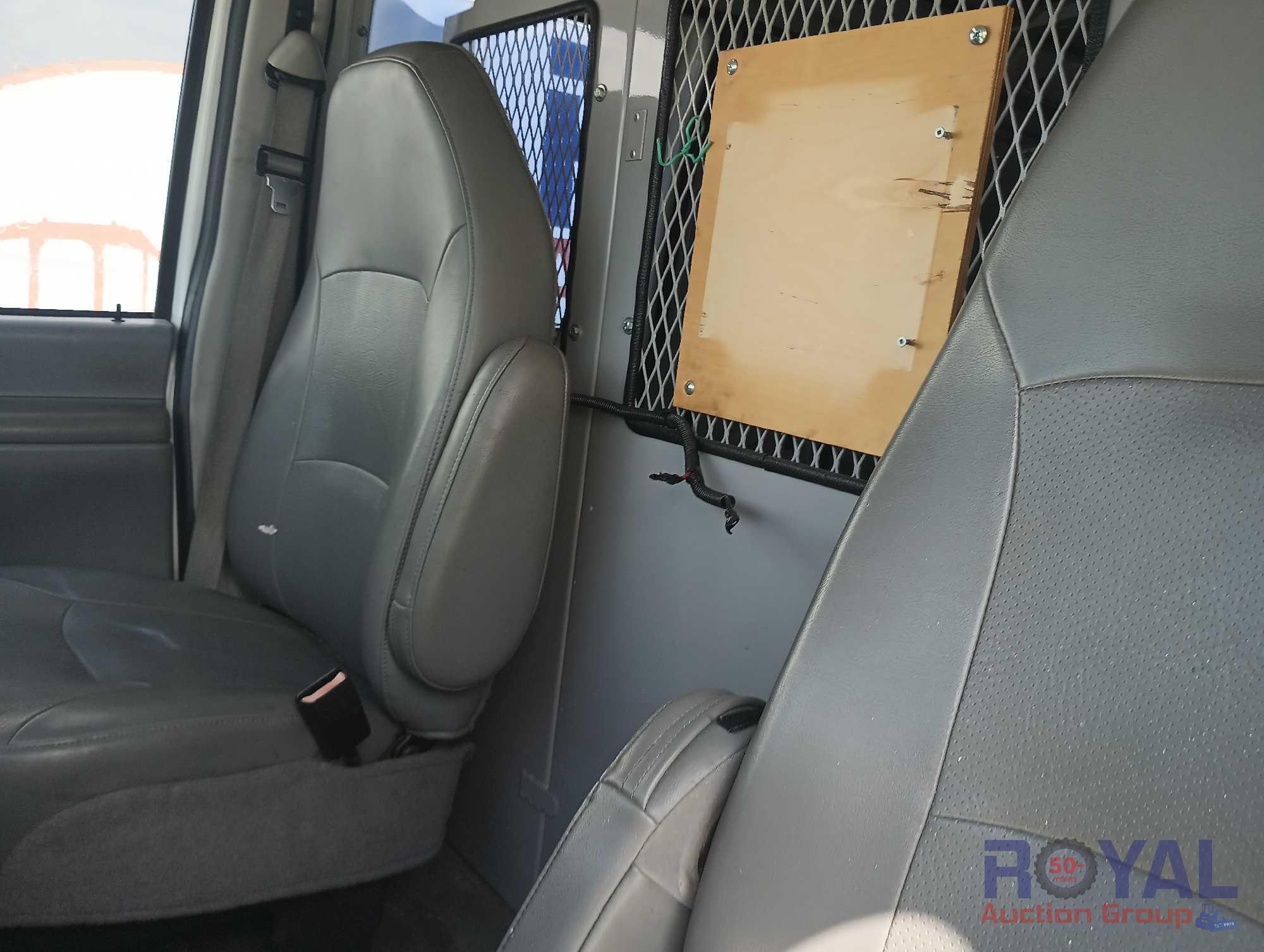 2006 Ford E-250 Econoline Cargo Van