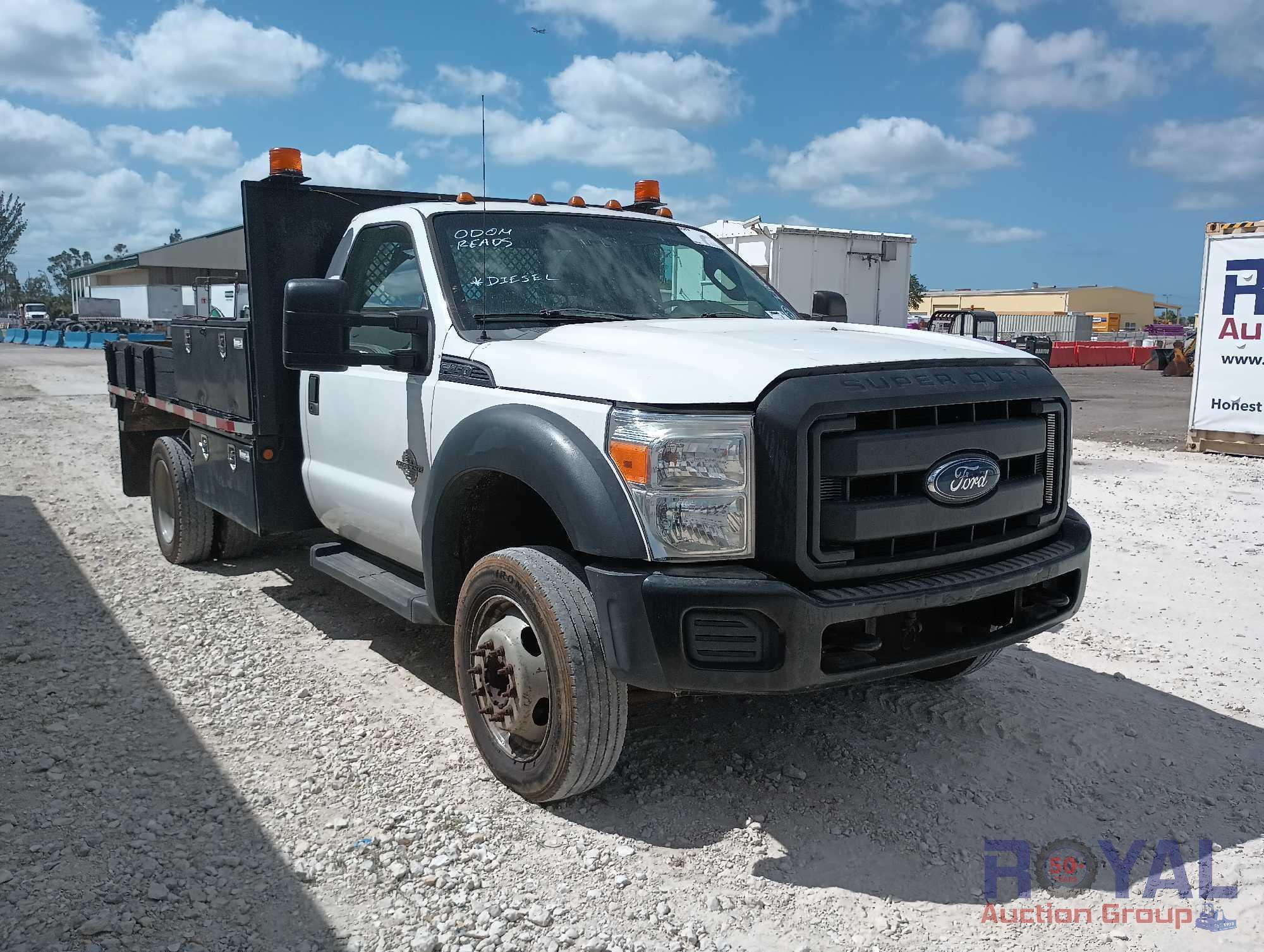 2016 Ford F-450 Flat Bed Truck