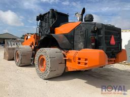 2019 Hitachi ZW370-6 Articulated Wheel Loader