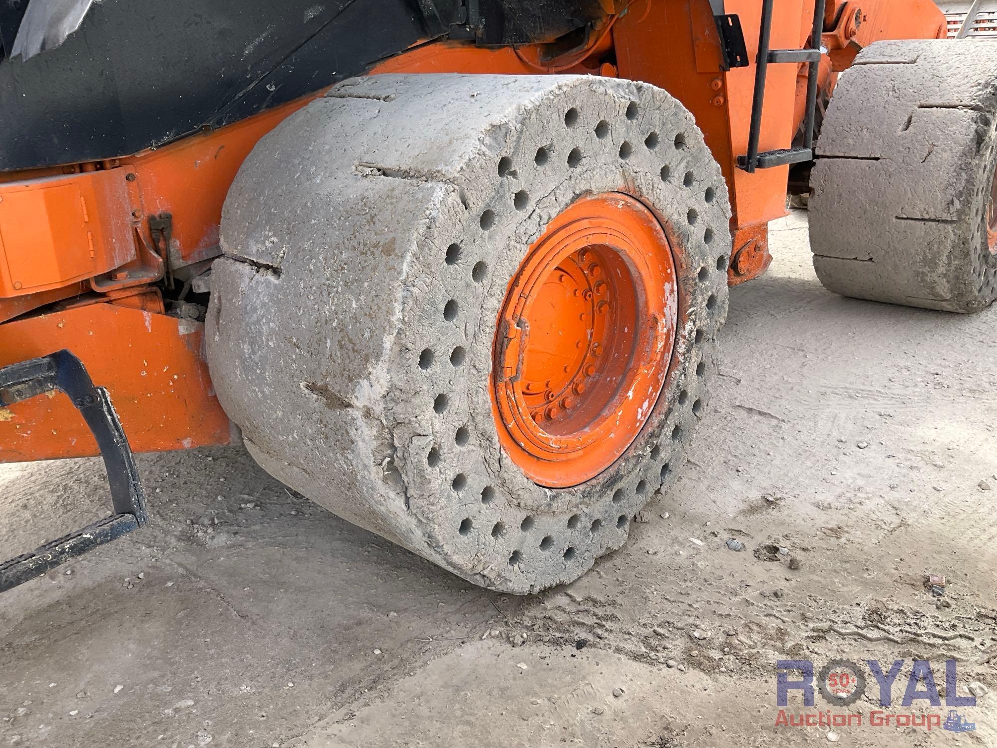 2019 Hitachi ZW370-6 Articulated Wheel Loader