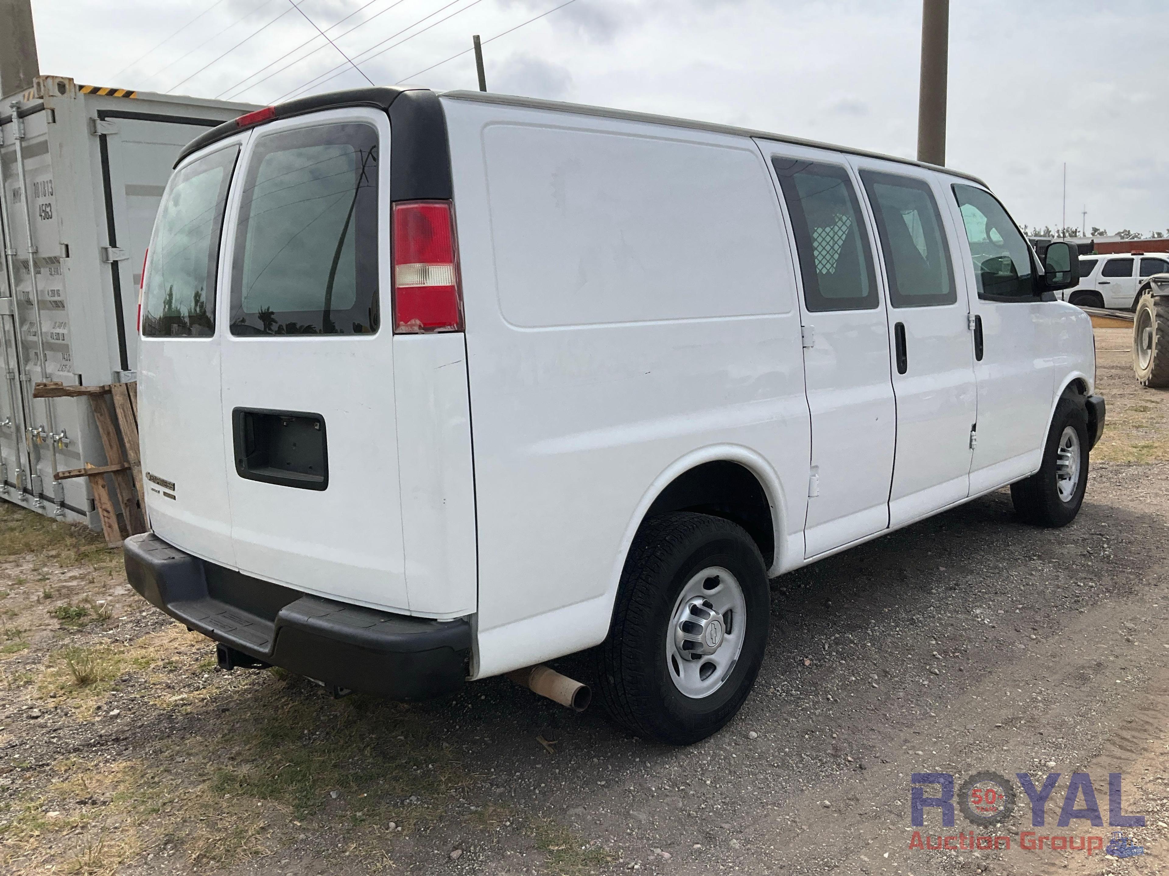 2015 Chevrolet Express Cargo Van