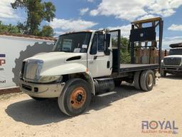 2003 International 4400 Attenuator Truck