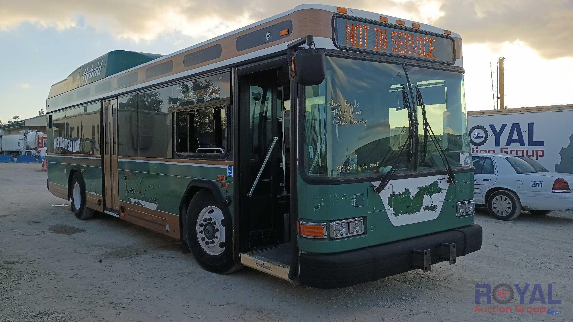 2007 Gillig G30B102N4 Low Floor Passenger Bus