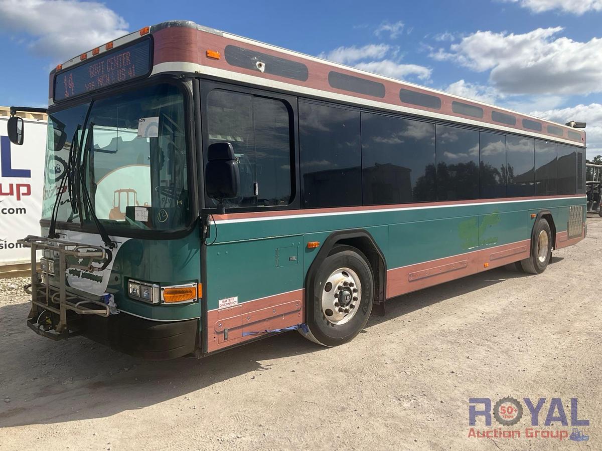 2010 Gillig G27B102N4 Low Floor Passenger Bus