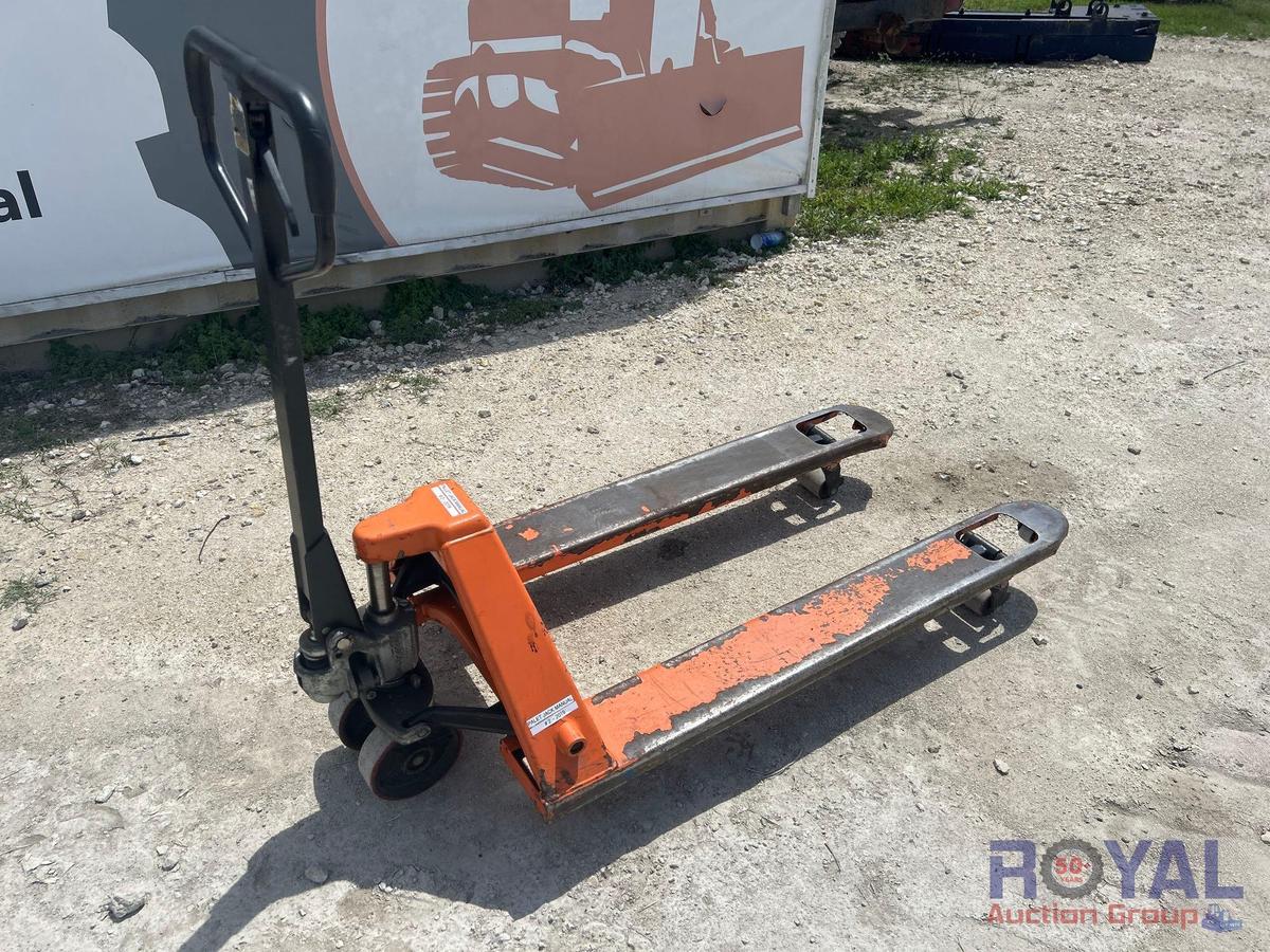 Doosan 5,500lbs Pallet Jack