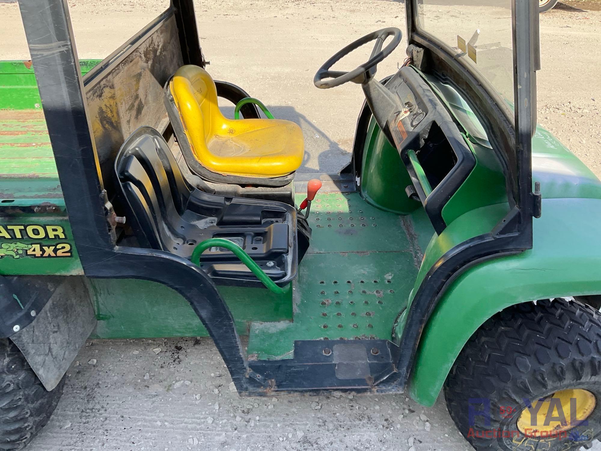 John Deere Gator Utility Cart