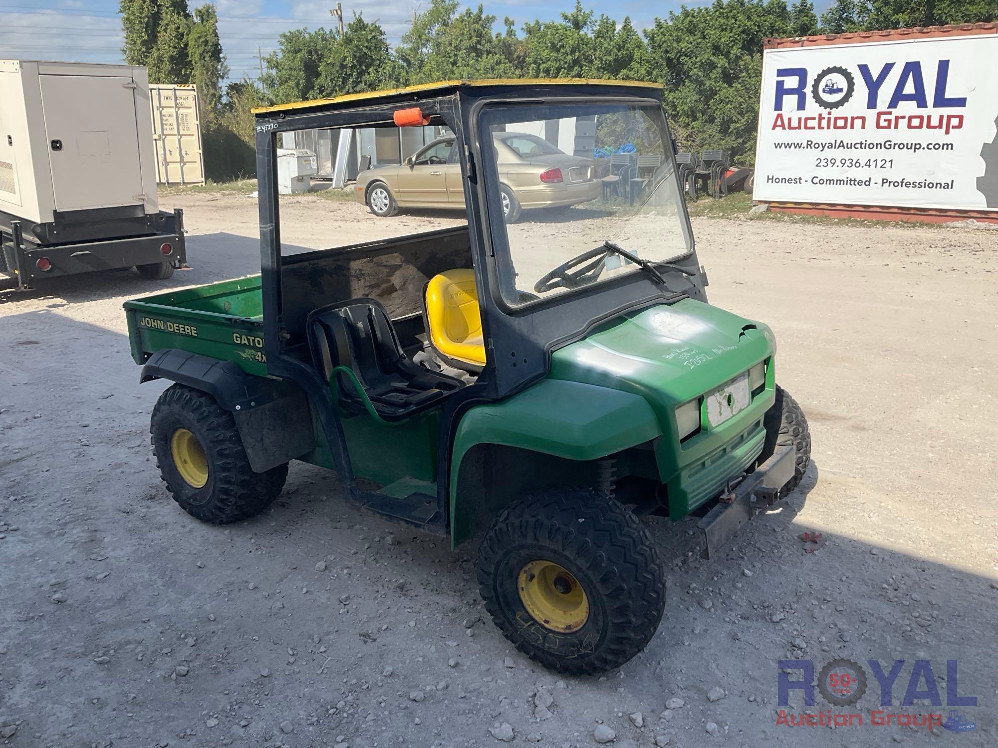 John Deere Gator Utility Cart