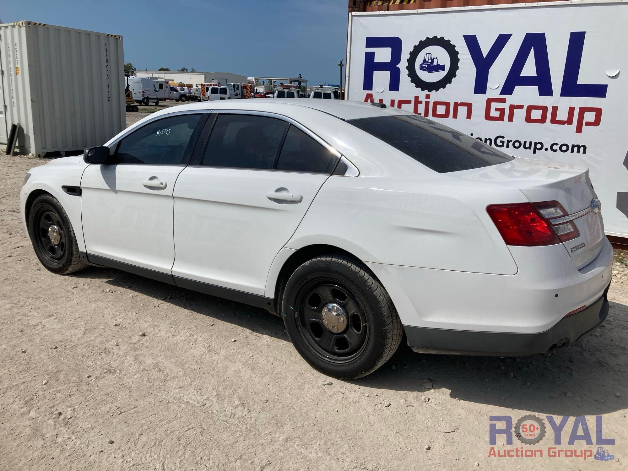 2015 Ford Taurus Police Sedan