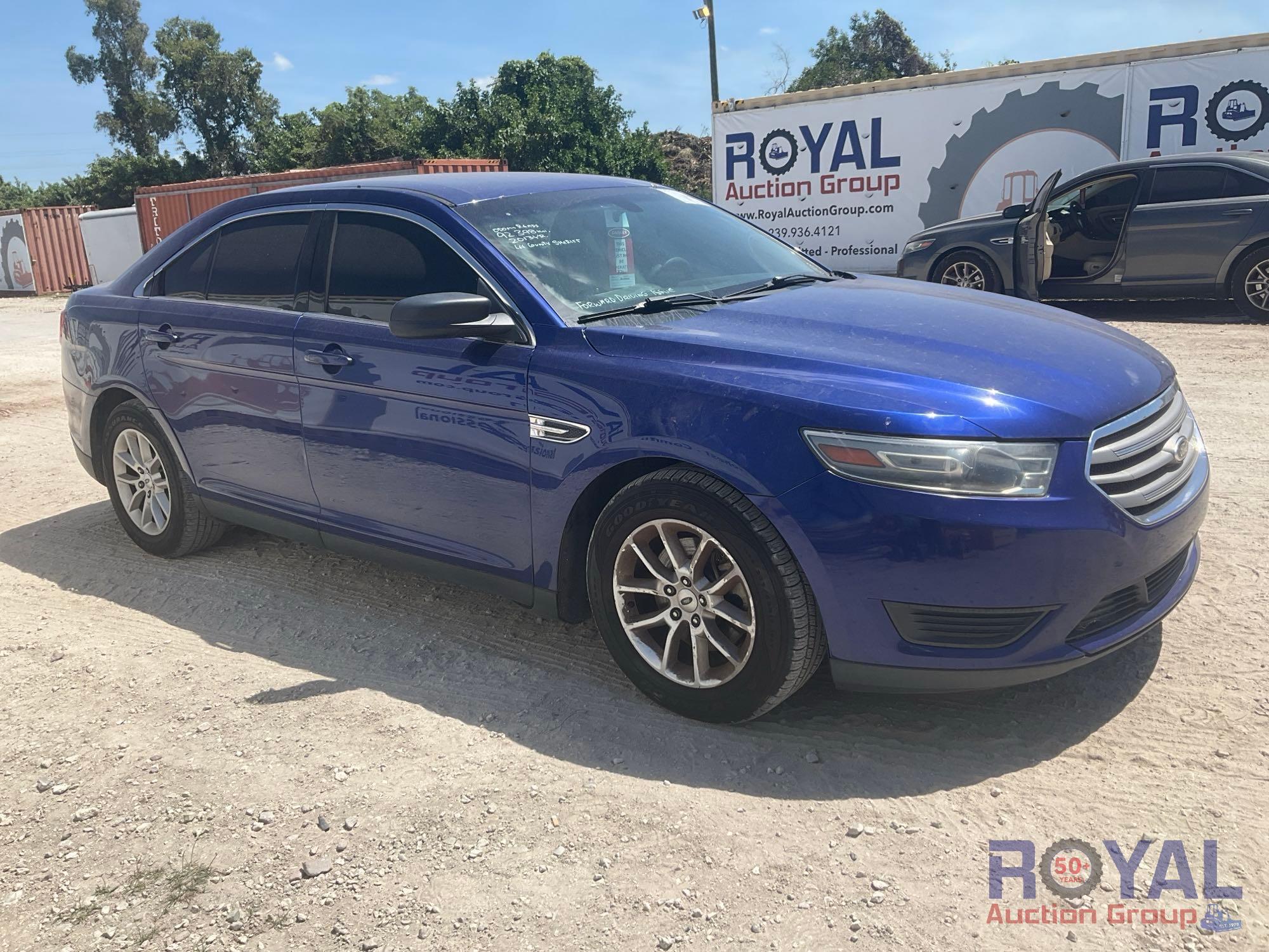 2013 Ford Taurus Sedan