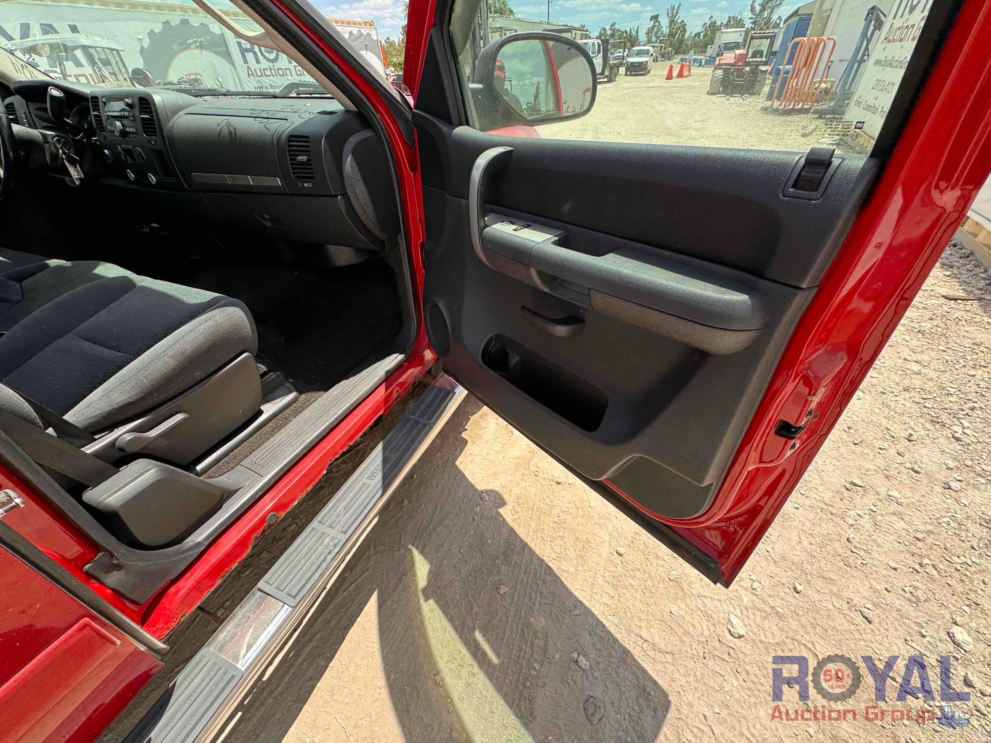 2009 Chevrolet Silverado 4X4 Crew Cab Pickup Truck