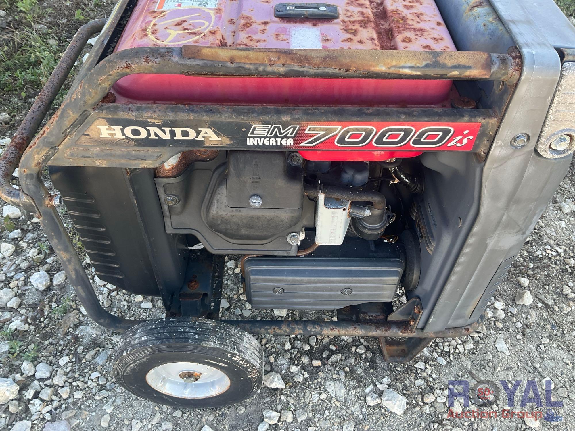 Honda EM7000is Generator