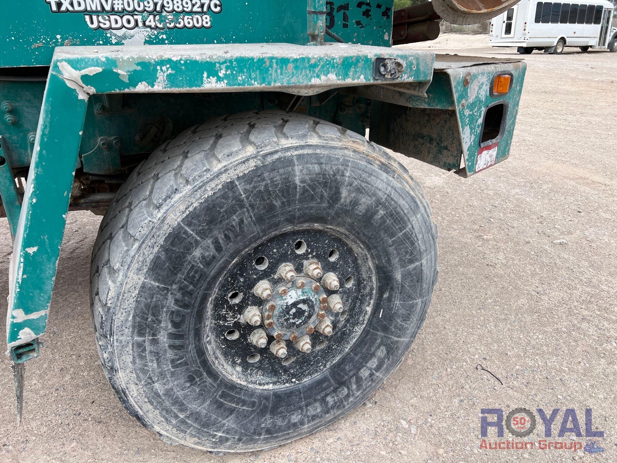 2005 Oshkosh S-series 6x6 Concrete Mixer Truck