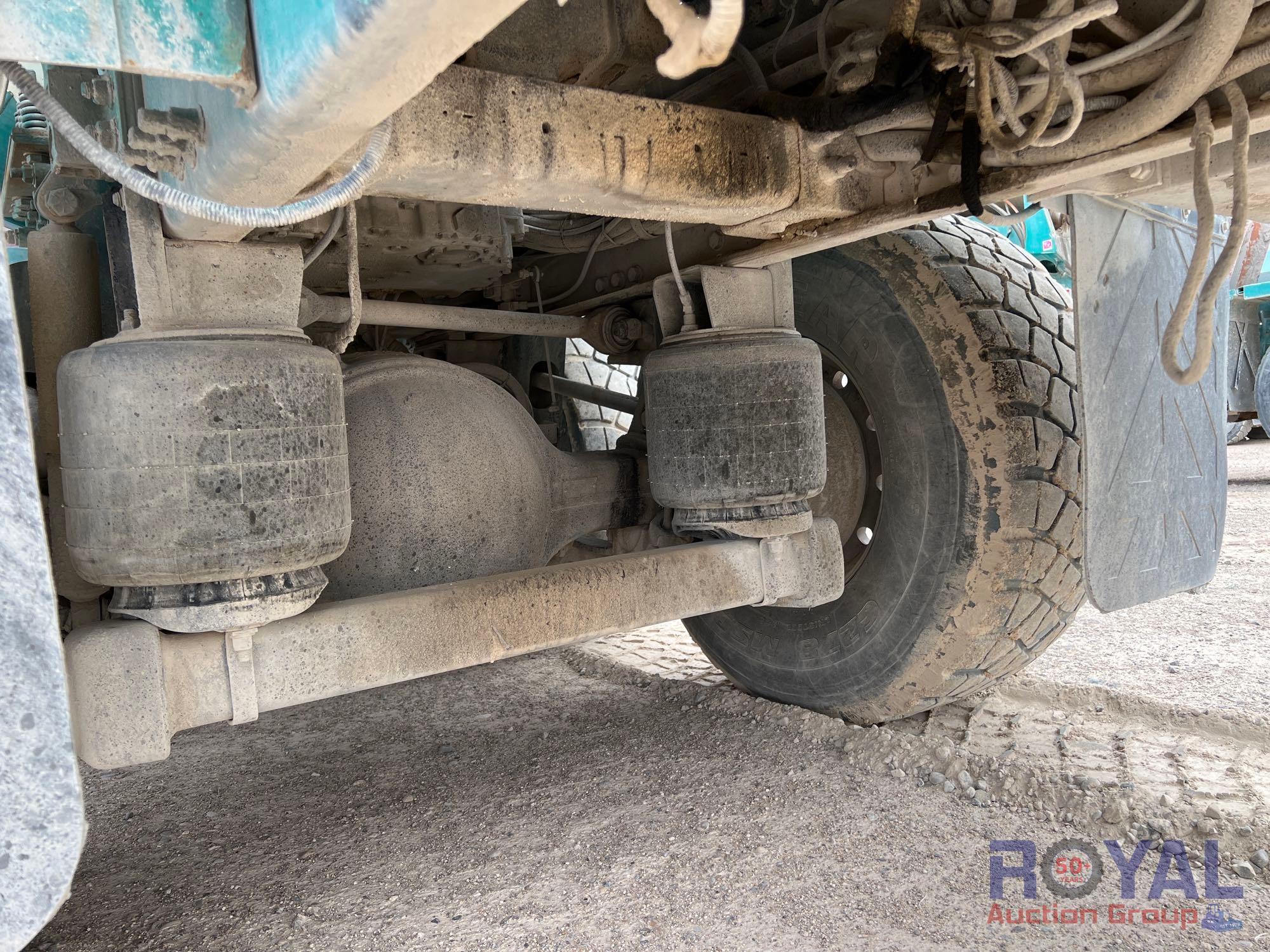 2005 Oshkosh S-series 6x6 Concrete Mixer Truck