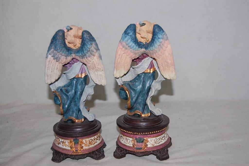 p140-520-30089- Pair of Angel Figurine/Music Boxes
