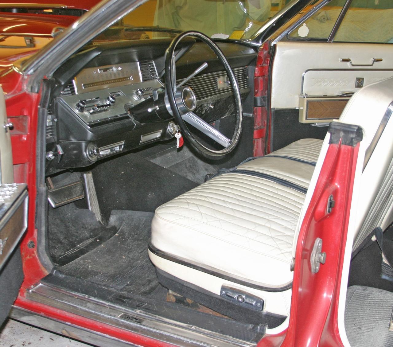 1966 Lincoln Convertible Sedan