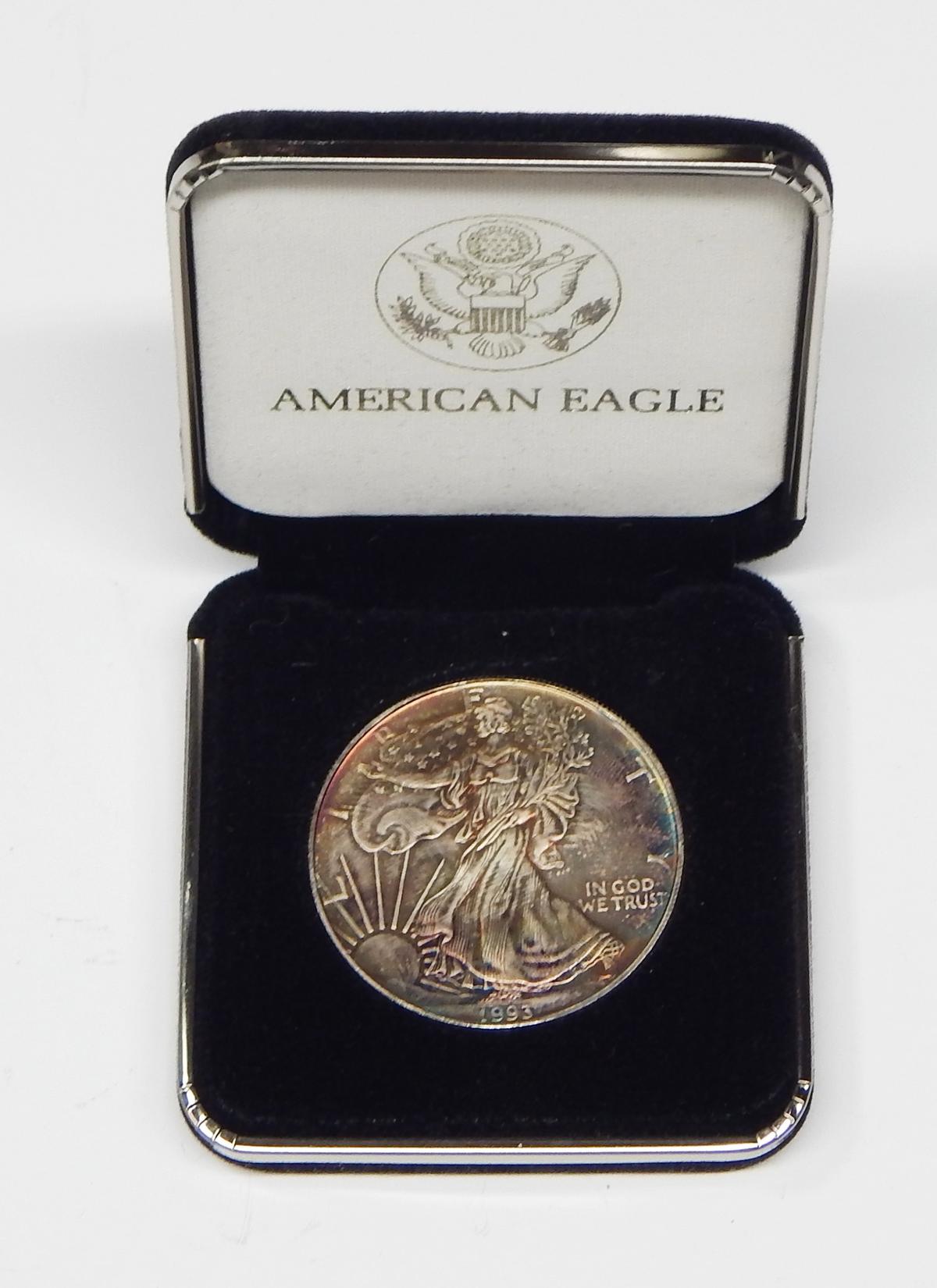 1993 UNCIRCULATED SILVER EAGLE - TONED IN MINT BOX
