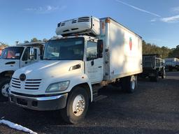 2006 Hino box truck