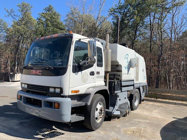 2006 GMC T7500 Centurion Sweeper