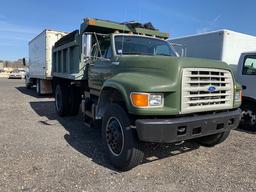 1995 Ford F800 dump