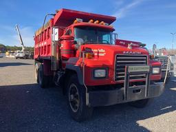 1996 Mack RD688SX Tandem dump