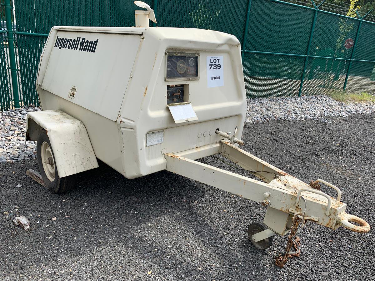 Ingersoll Rand tow behind compressor