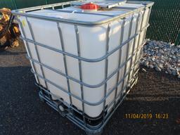 Oil waste tank