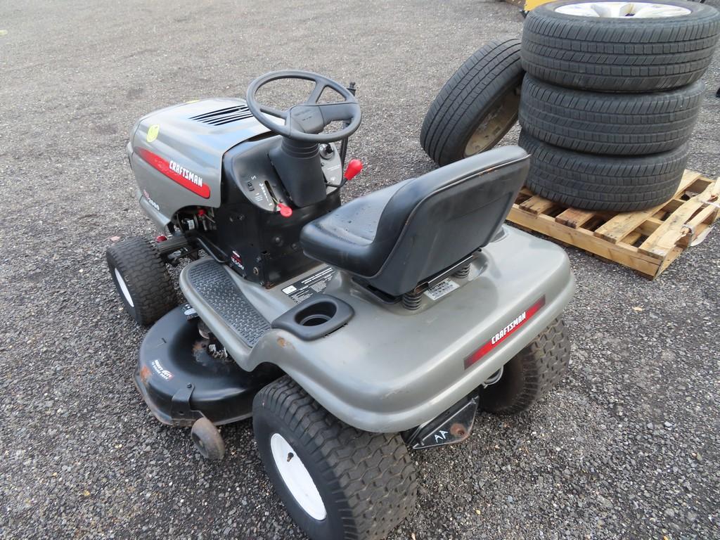 Craftsman LT2000 Mower