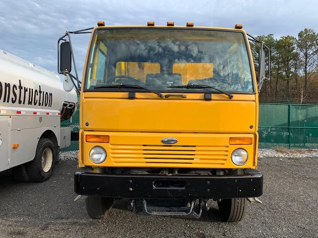 2003 Sterling SC-8000 Elgin GeoVac Sweeper