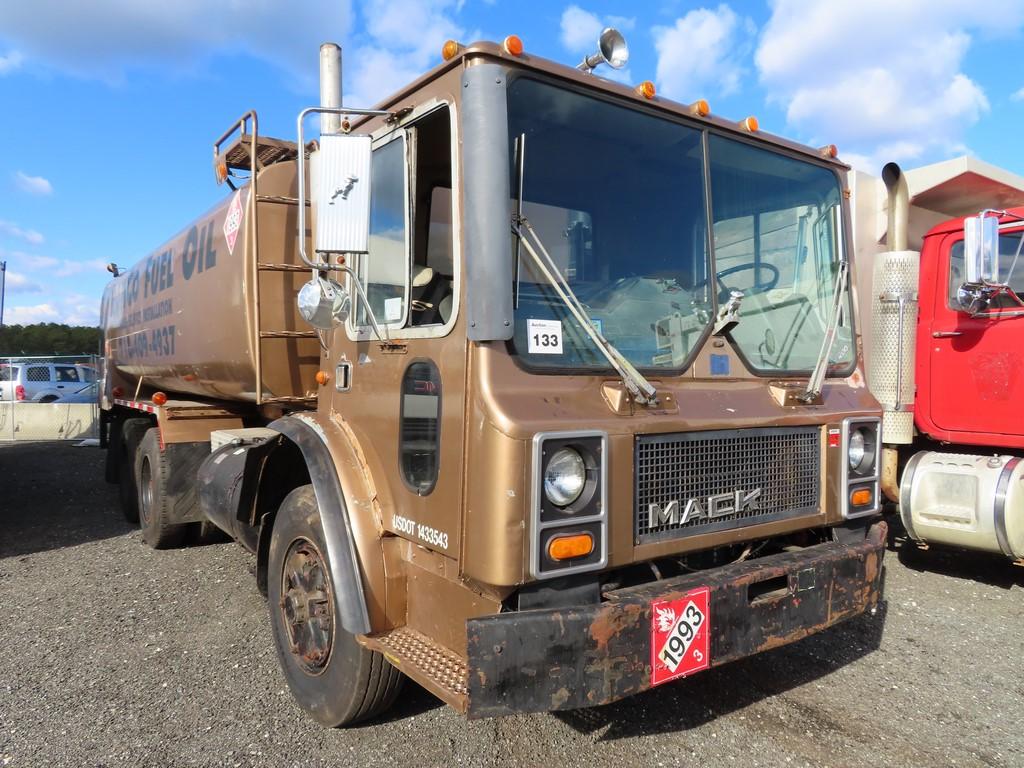 1982 Mack MR6 Fuel Truck