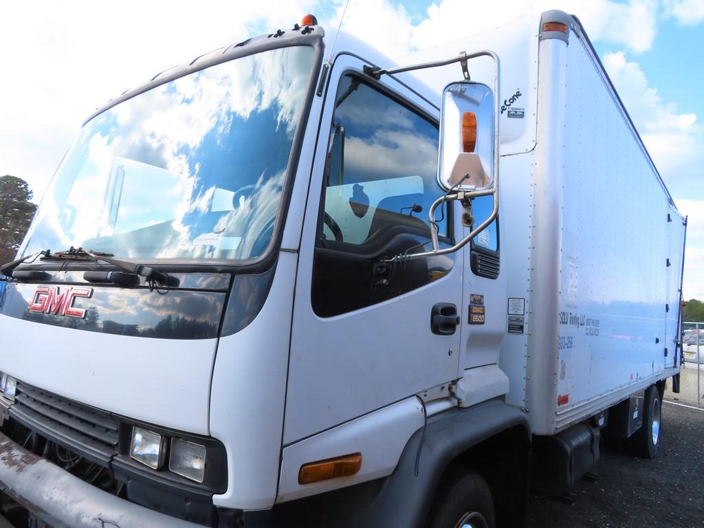 2000 GMC T6500 Box truck