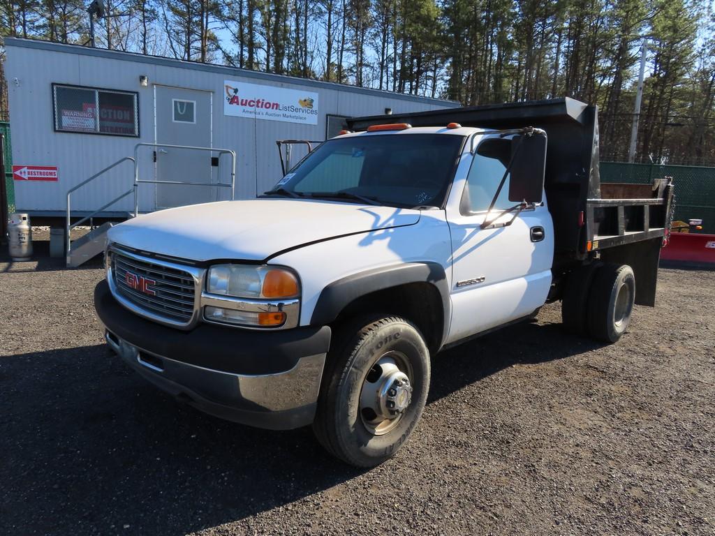 2001 GMC 3500 Mason Dump