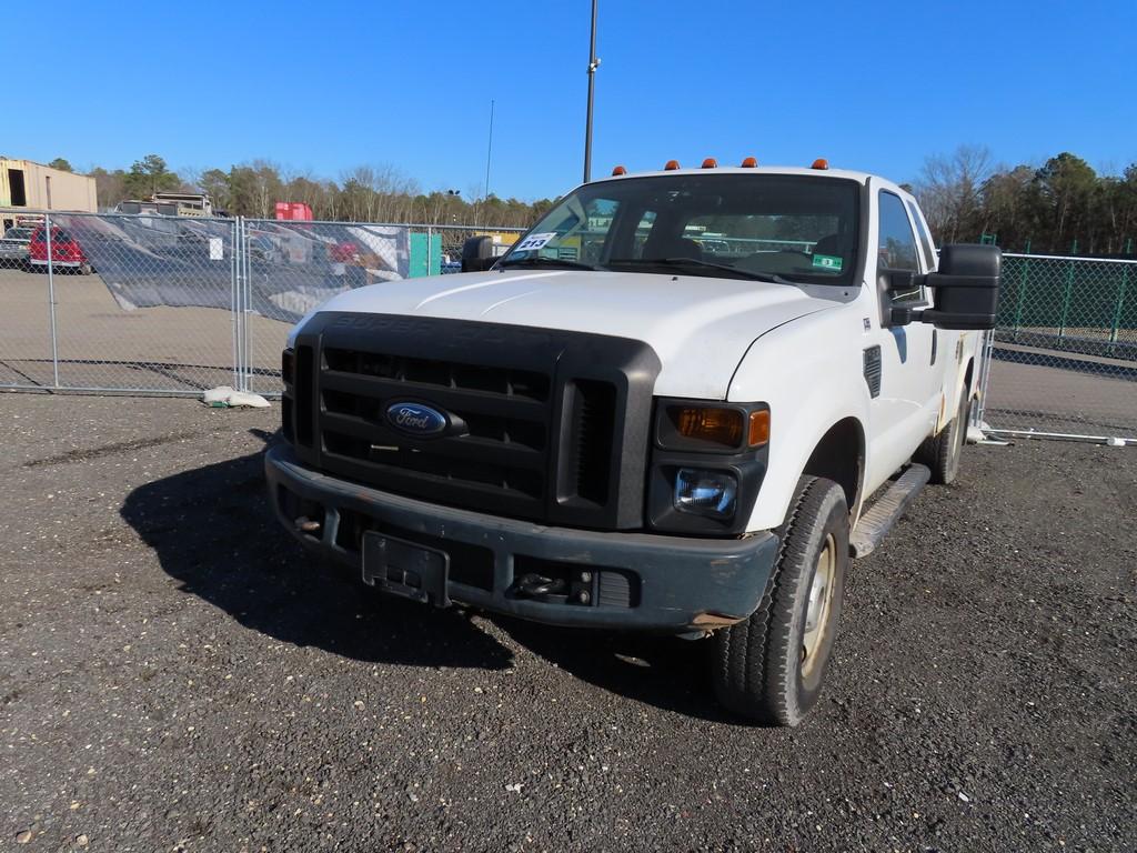 2008 Ford F-350 W/ Utility Body