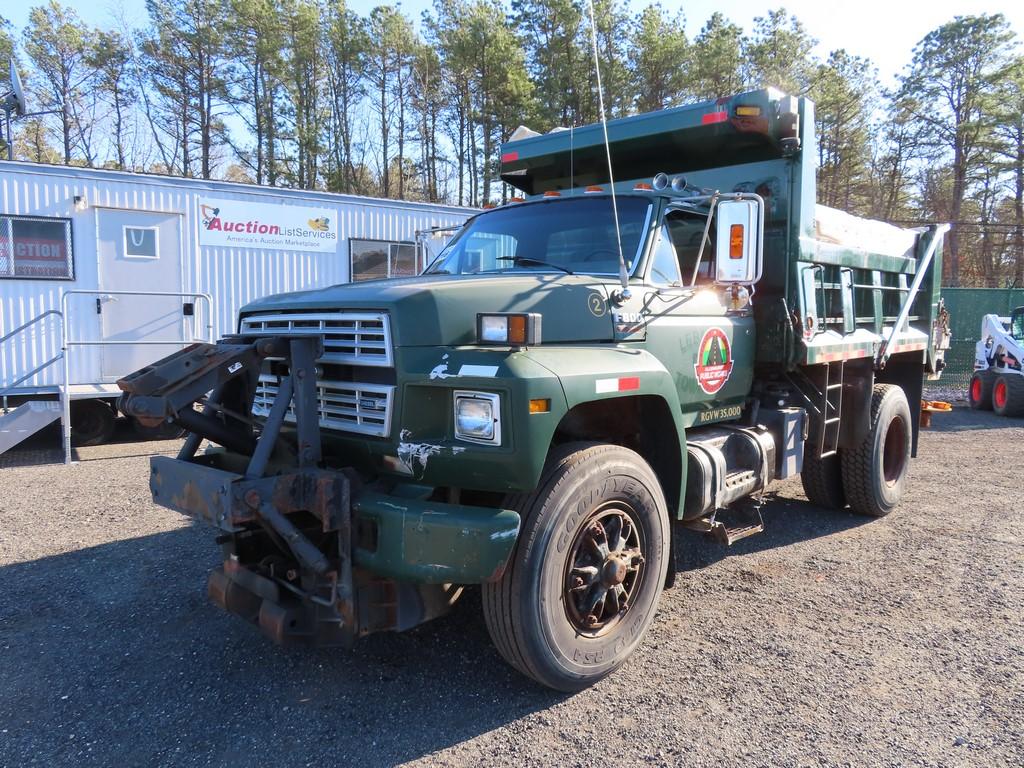 1993 Ford F800 Single Axle Dump