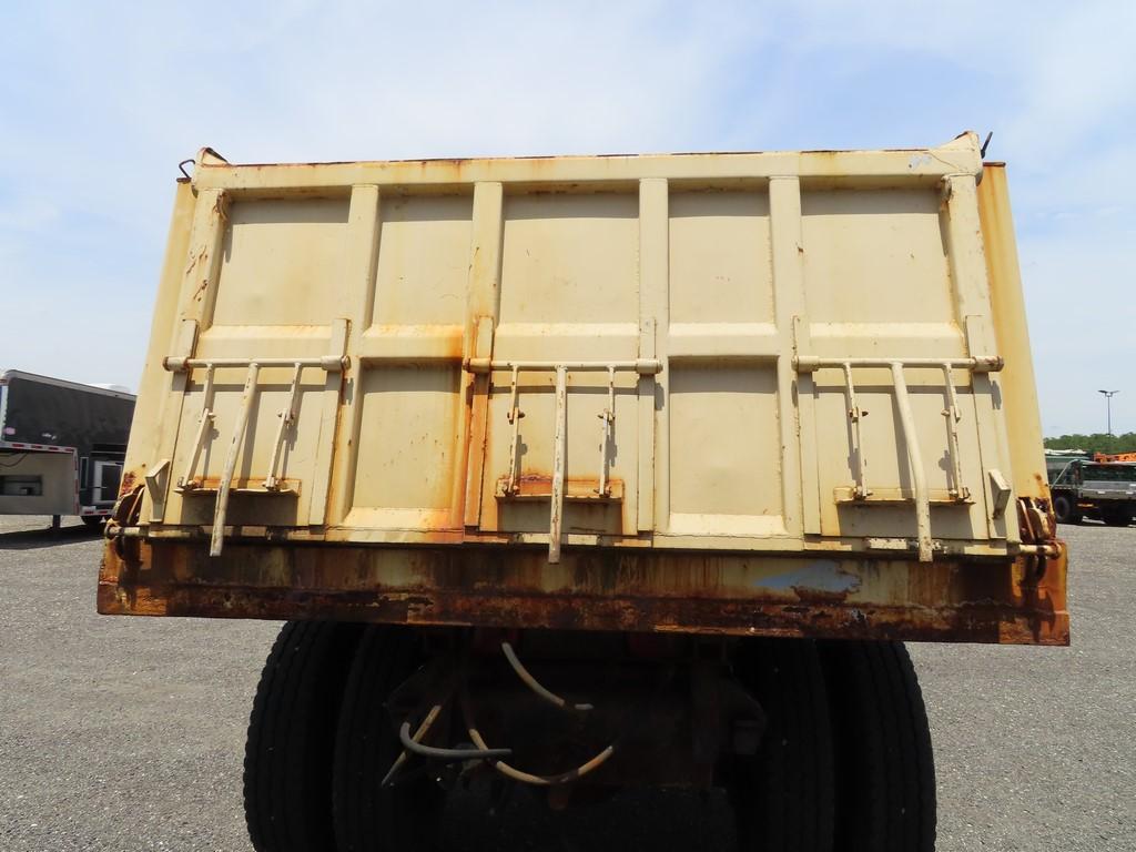 1990 GMC Topkick Single Axle Dump w/ Plow