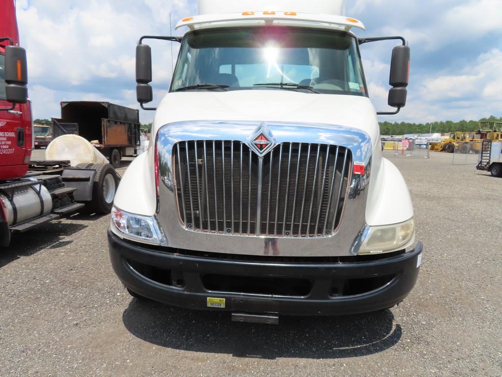 2011 International 8600