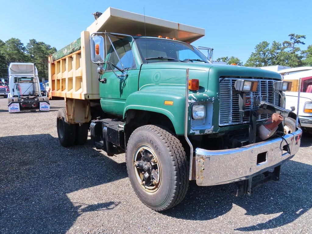 GMC Topkick Single Axle Dump w/ Plow