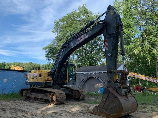 Volvo EC330BLC Excavator (FARMINGDALE NJ)