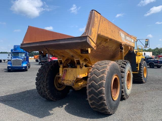 Volvo A25C 6x6 End Dump (JACKSON NJ)