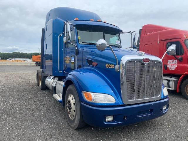 2014 Peterbilt 384 Tandem (SALVAGE) (JACKSON NJ)