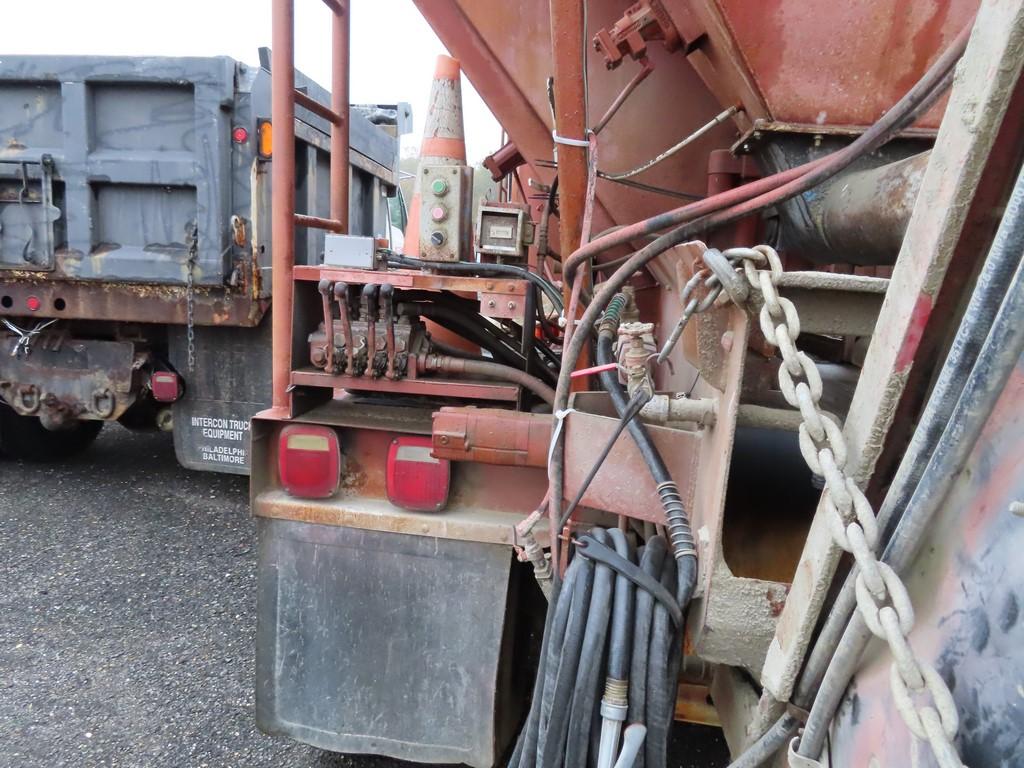 1994 International 9200 Concrete Truck