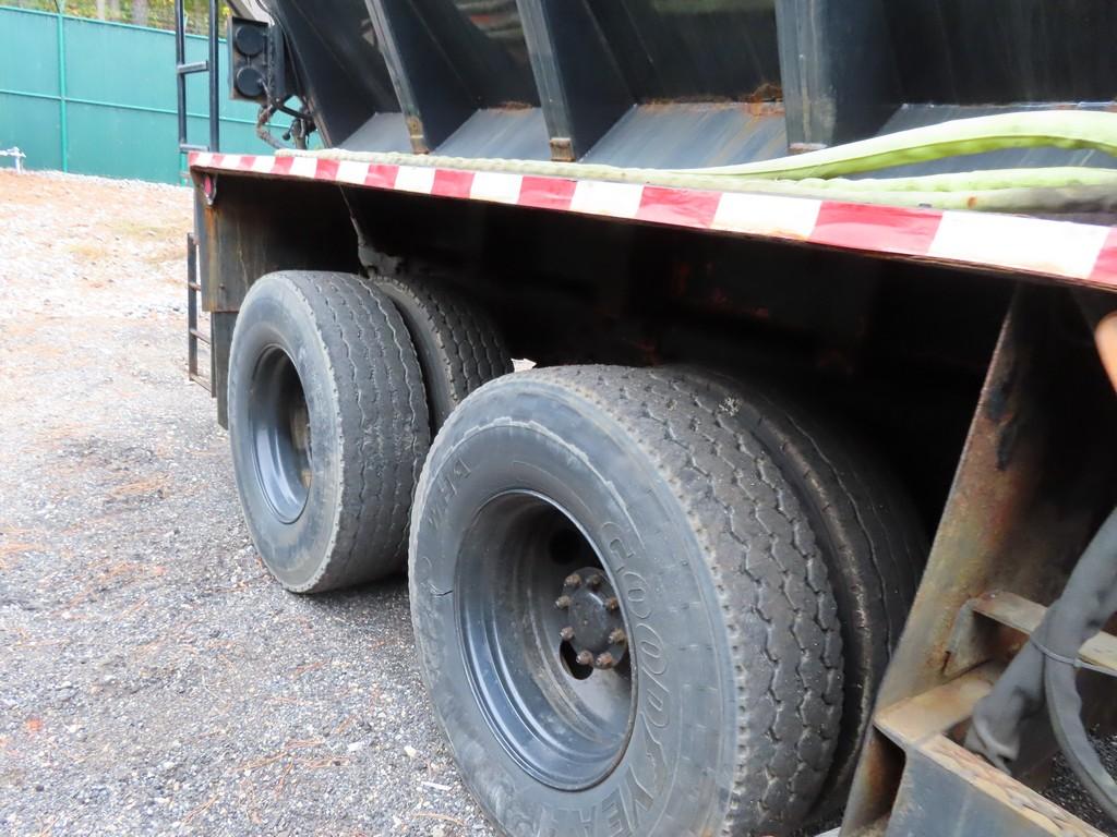 2003 Mack MR688S Salt Truck