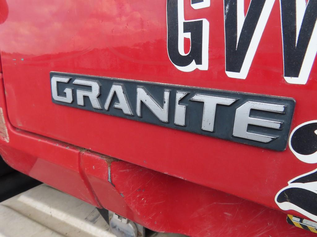 2004 Mack Granite Tri Axle Dump