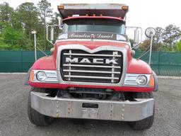 2004 Mack Granite Tri Axle Dump